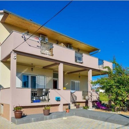 Holiday House Andrija 比比涅 外观 照片