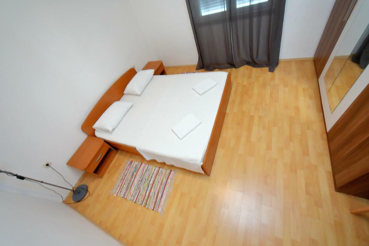 Holiday House Andrija 比比涅 外观 照片