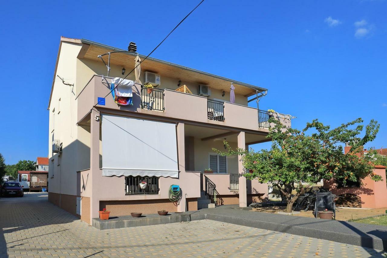 Holiday House Andrija 比比涅 外观 照片