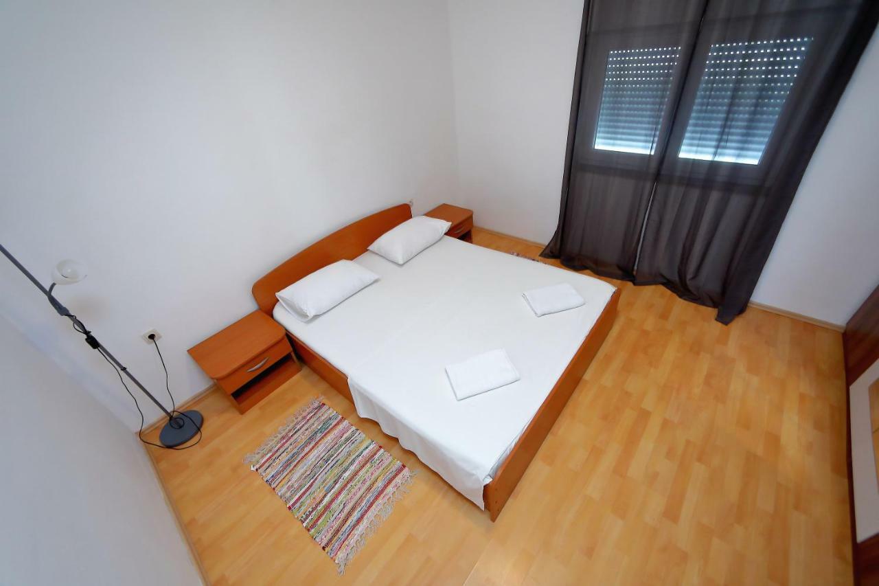 Holiday House Andrija 比比涅 外观 照片